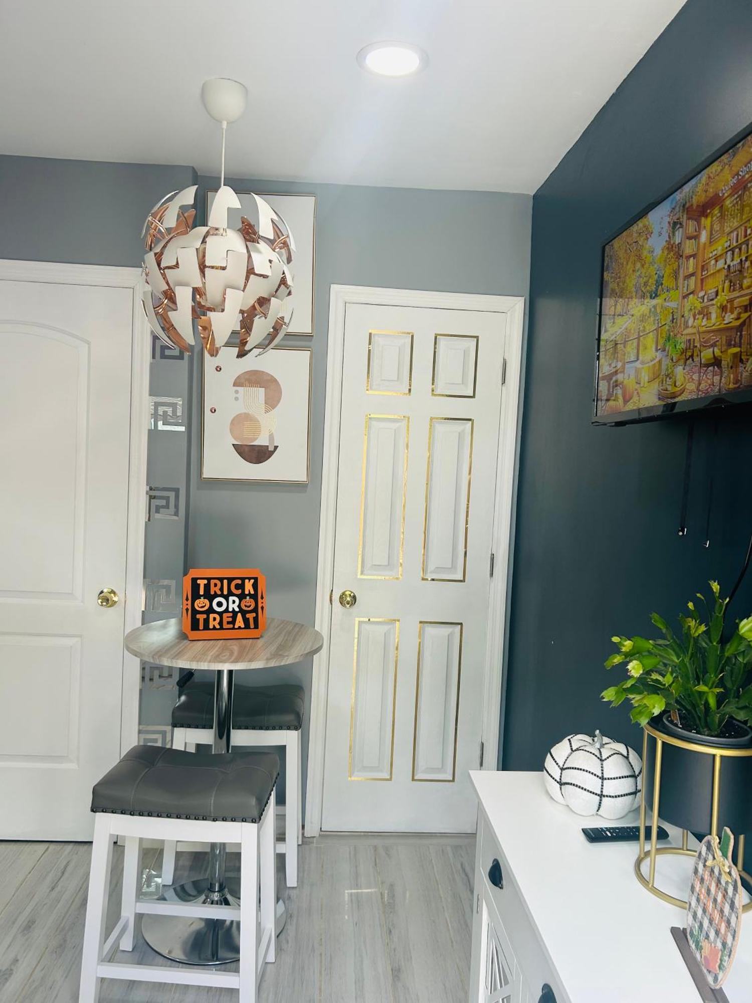 Fancy Studio Private Entrance Selden Εξωτερικό φωτογραφία